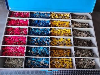 Thomas & Betts Wire Terminal Connectors