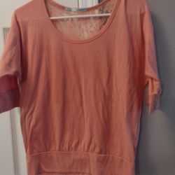 Maurices Shirt With Lace Back Size Small 