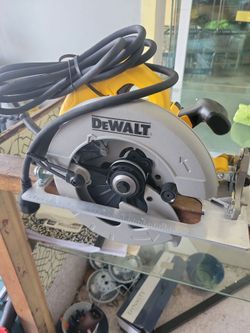 Dewalt
