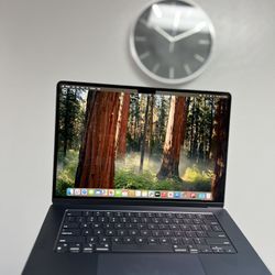 MacBook Air 15 Inch M3 2024 16GB/256GB
