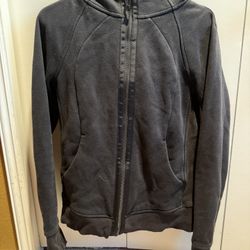 Black Lululemon Scuba Hoodie Size 6