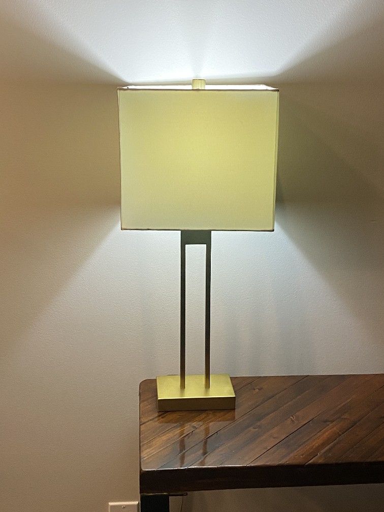 Modern New Table Lamp With The Matte Gold Finish, USB Port And White Square Lampshade H24"
