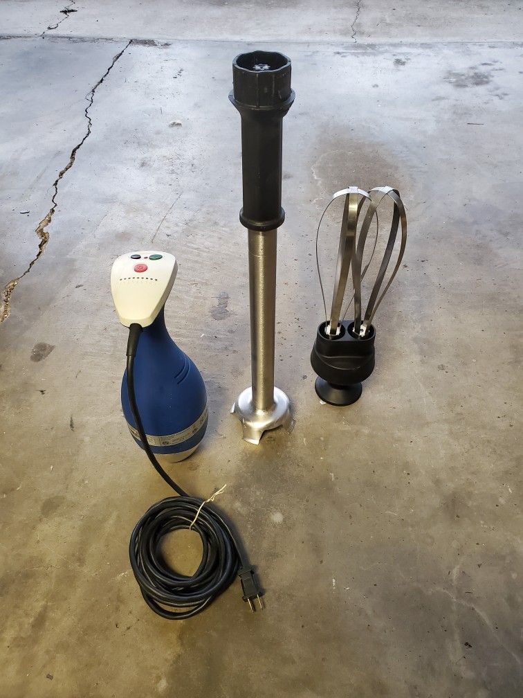 Bermixer B3000 450 Watt Electrolux Mixer With Attachments