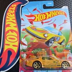 Hot Wheels Mainline 1977 Pontiac Firebird T/A