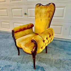 Vintage Hollywood Regency Accent Chair 