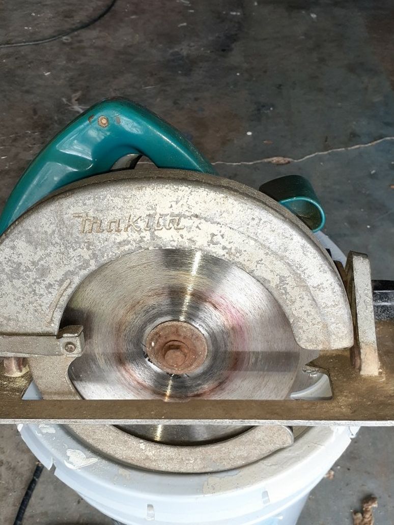 Circular Saw