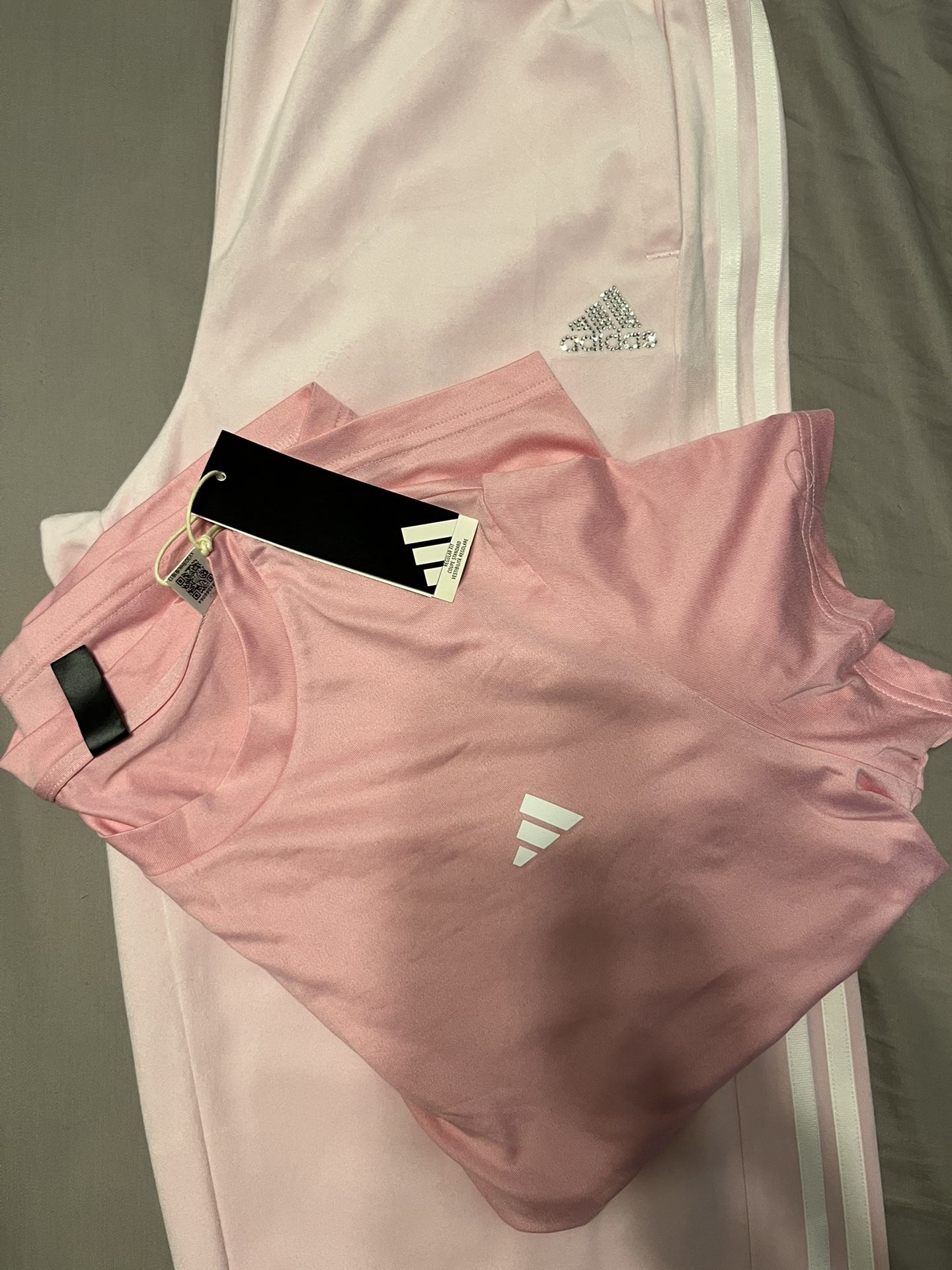 Adidas Shirt And Joggers