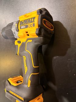Dewalt 20 volt XR Hammer Drill/Driver