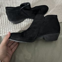 Black Booties