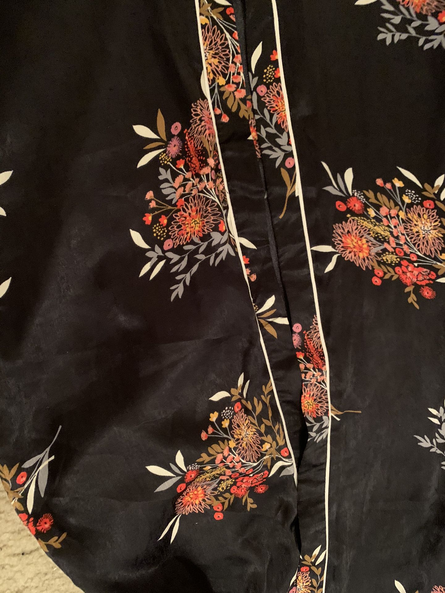 Brand new size 4 night wear