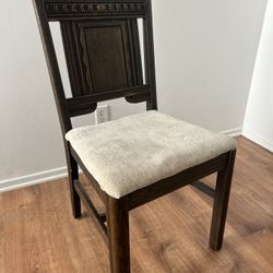 Set of 3 vintage-style chairs 