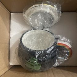 Mr. Lucky 18 oz. Ceramic Pot of Gold Mug and Lid