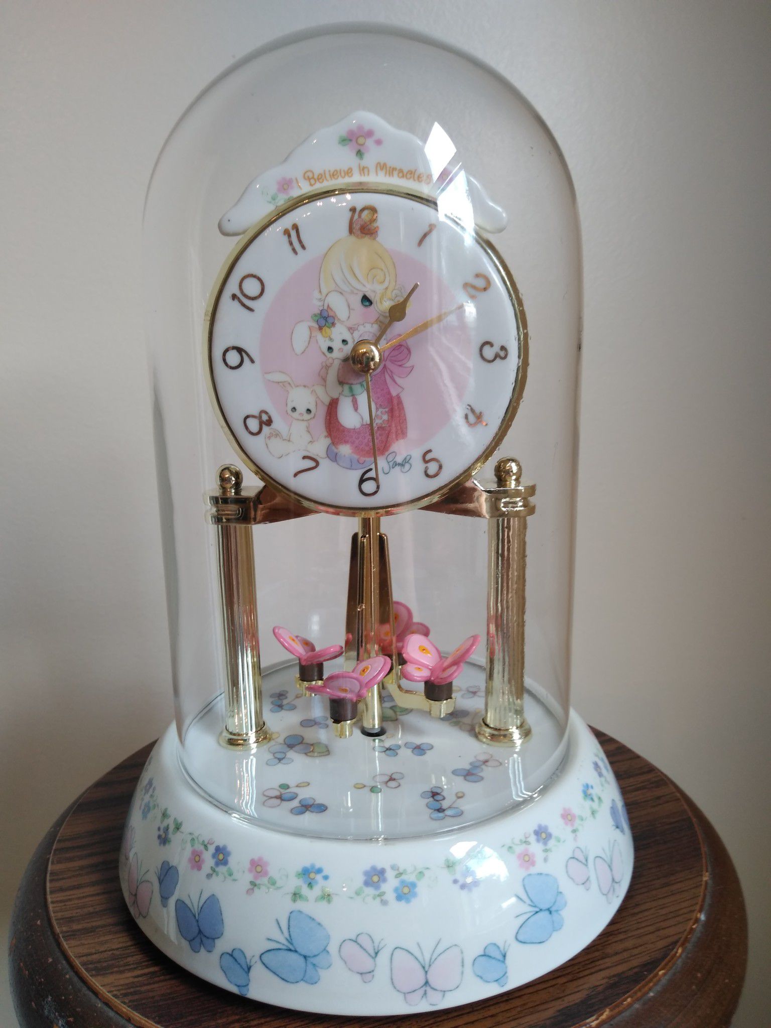 Precious Moments Anniversary Clock - I Believe in Miracles