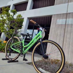 NEW 2024 SMALL MARIN KENTFIELD 2 STEP THRU LIGHT GREEN 10 SPEED COMFORT FITNESS HYBRID BIKE