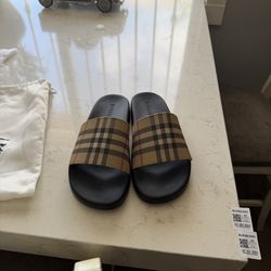 burberry slide size 8 n half