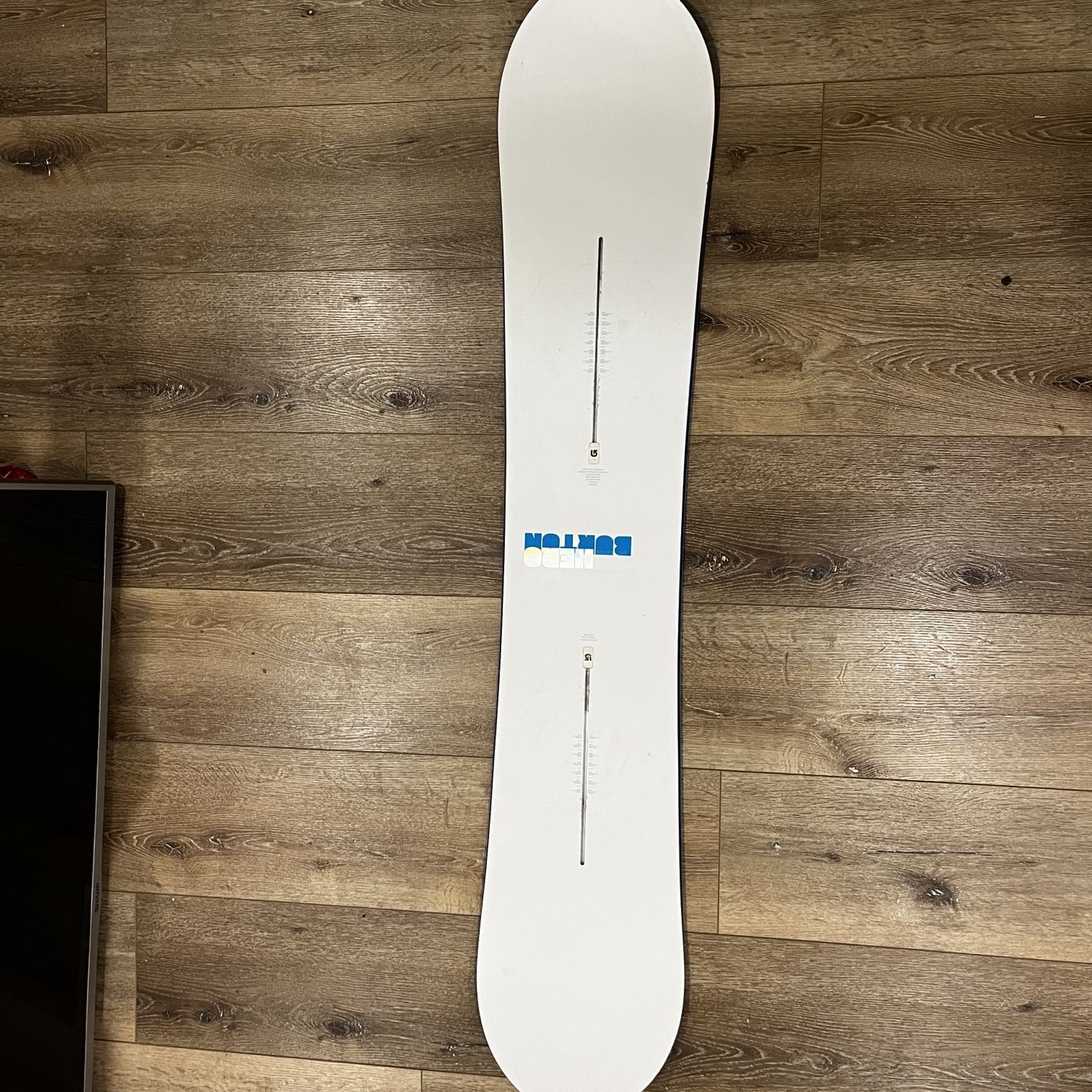 burton hero v rocker snowboard Men's Custom Flying Winter 2026 Mountain Versatility and Freestyle Fun Its directional shape keeps you carving around the mountain Burton Hero Snowboard, 2011 -