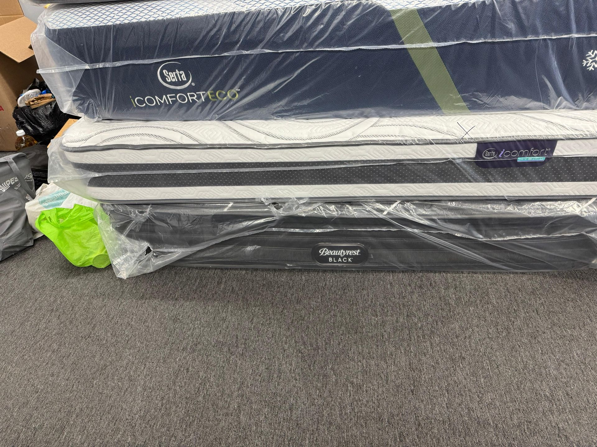 π MATTRESS SALE BRAND NEW π TWIN SIZE MATTRESS $100. FULL SIZE $180. QUEEN SIZE. $199 KING SIZE MATTRESS $349 LOCATION 303 POCASSET AVE PROVIDENCE R