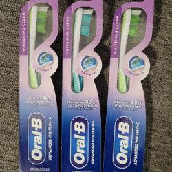 Oral B Toothbrushes 