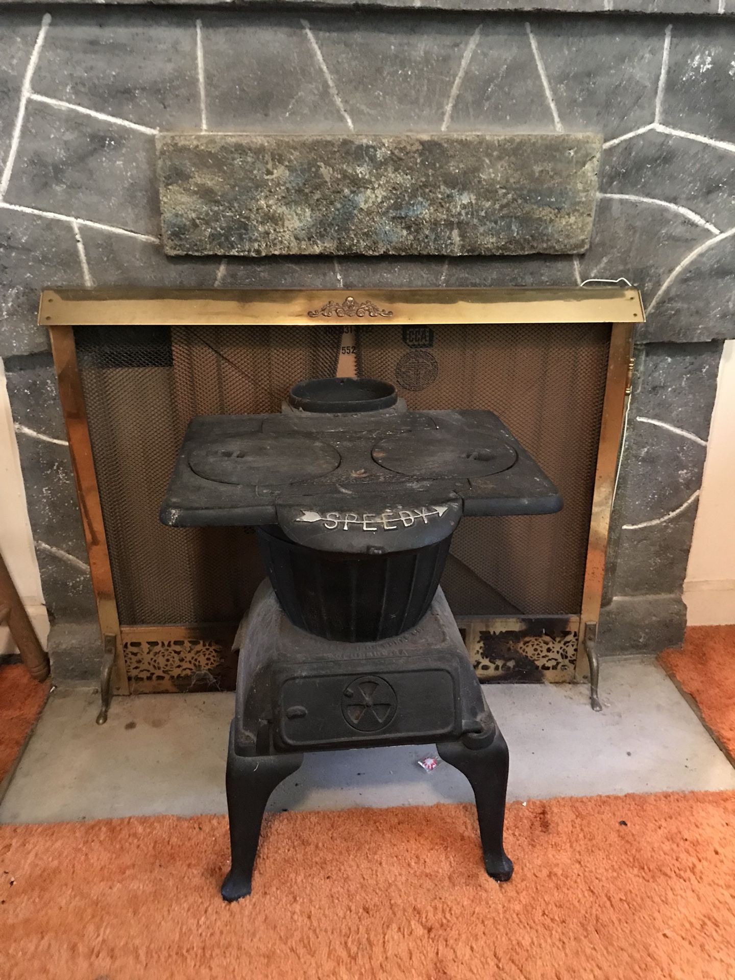 Columbus Iron Works Small Cook Stove