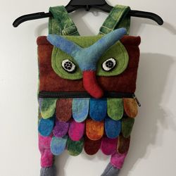 100% Wool Owl Backpack