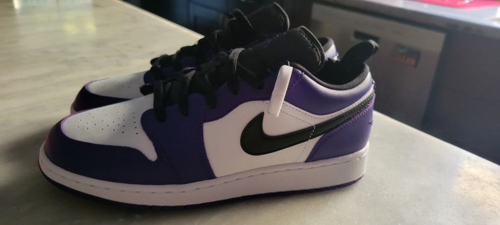 Brand New Jordan Low Court Purple/Black/White Grade School Size