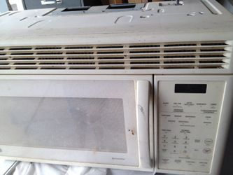 GE space maker microwave white
