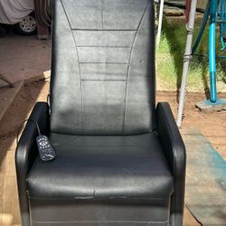 Beautiful Vibration /Heat Reclining Chair