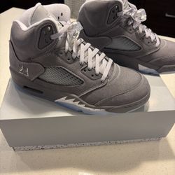 Jordan 5 Wolf Grey Size 9.5m