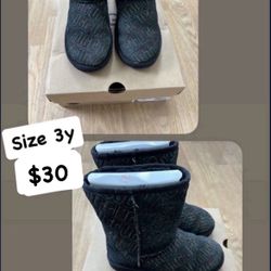 Girls Ugg Boots ( Size 3y)