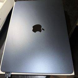 MacBook Air 13 Inch 2025