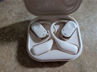 Bluetooth Earbuds