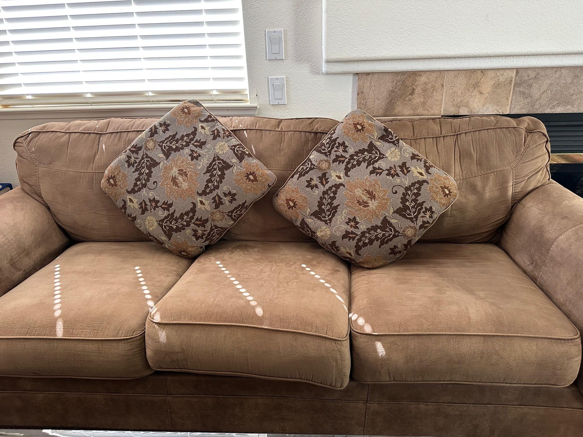 2 Sofa