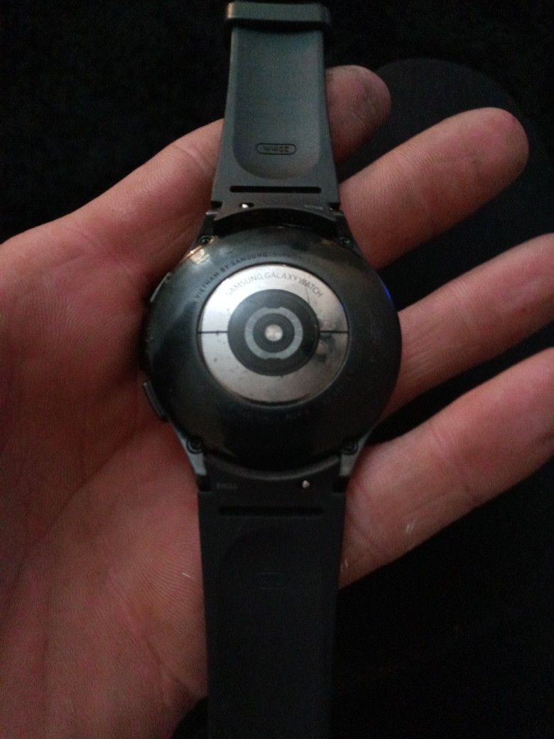 Samsung Gear 4 Classic Watch for Sale in Seattle, WA OfferUp