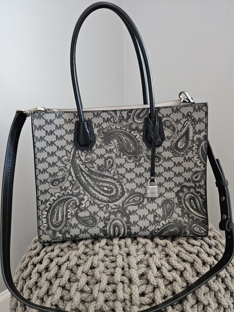 Paisley Pattern Micharl Kors Purse