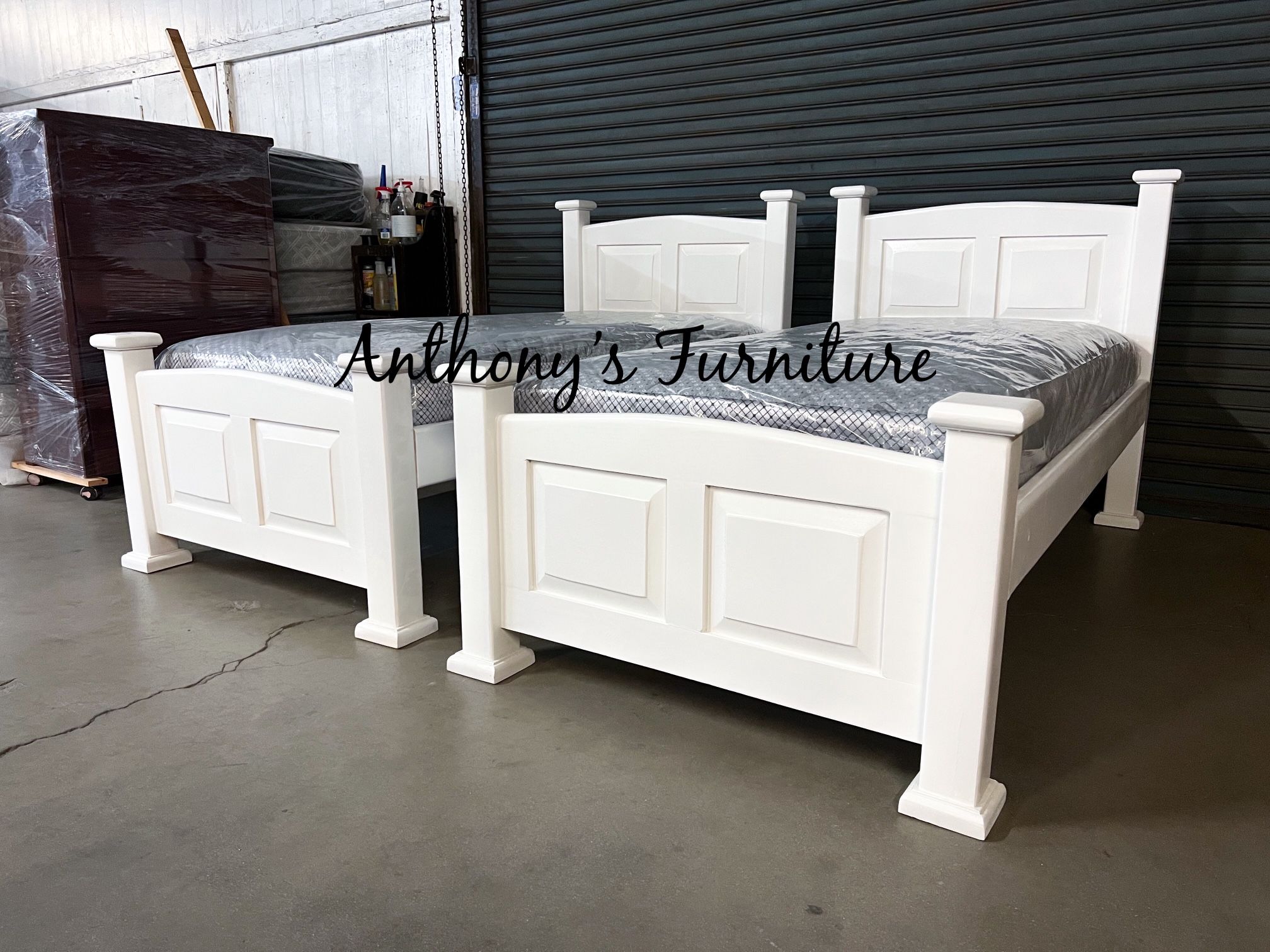 White Twin Bed With Mattresses