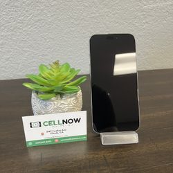 iPhone 15 Pro Max unlocked 256 GB white used