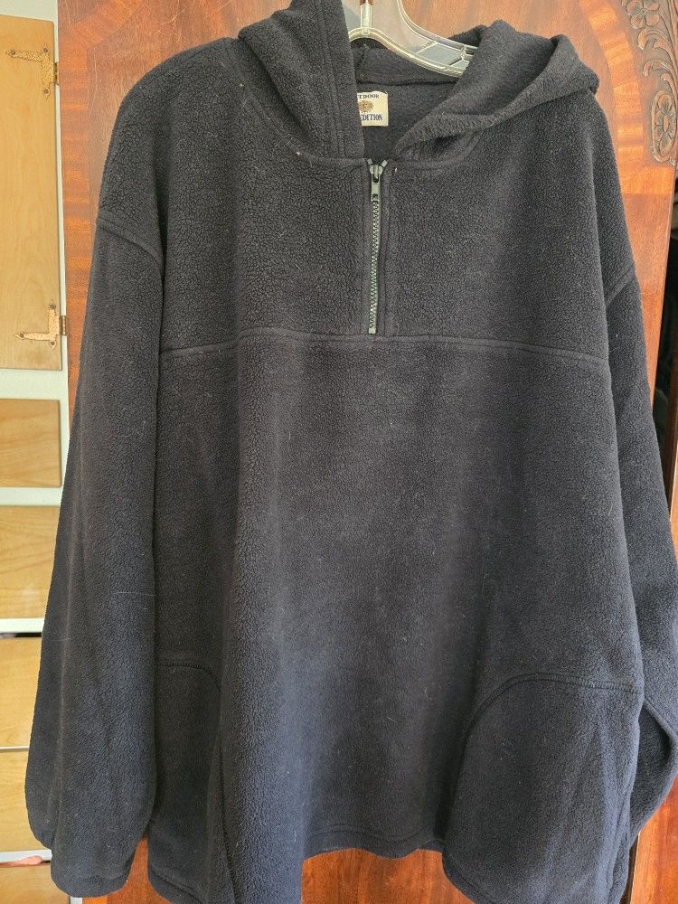 XXL men's black fleece hoodie