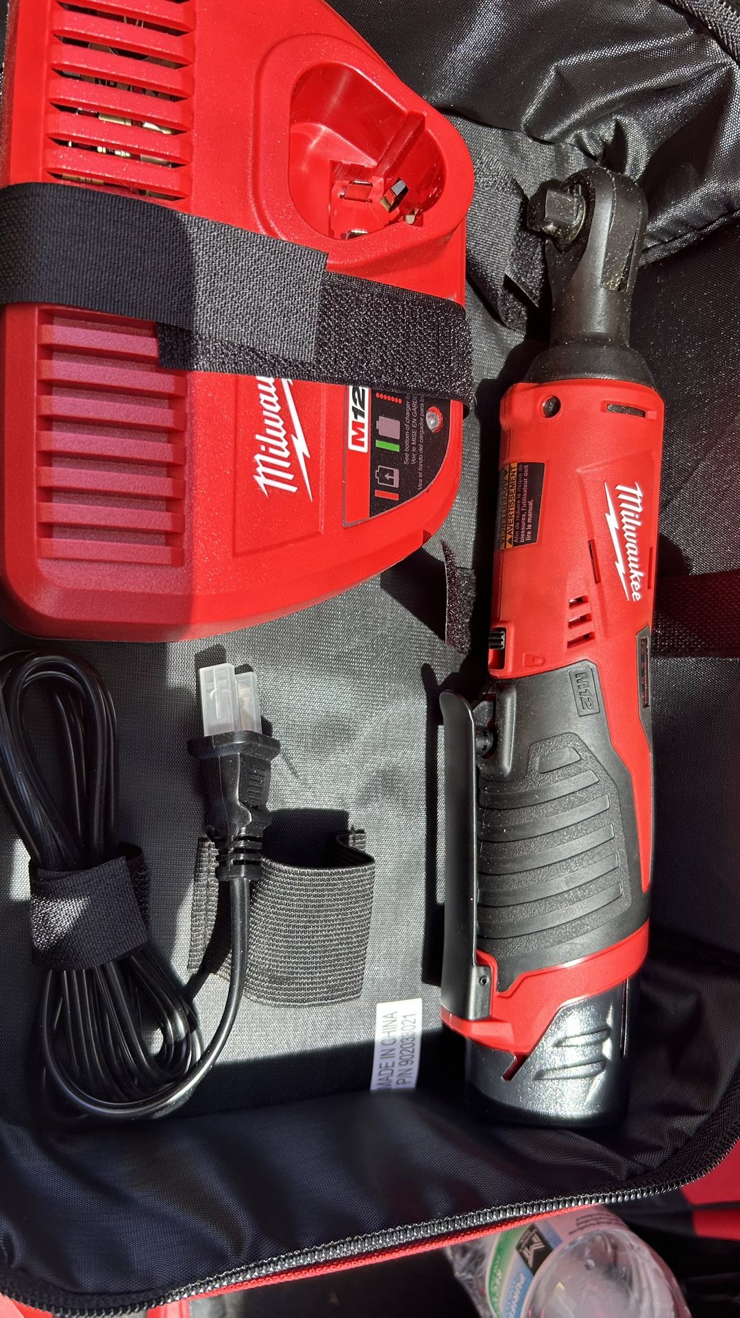 milwaukee ratchet M12