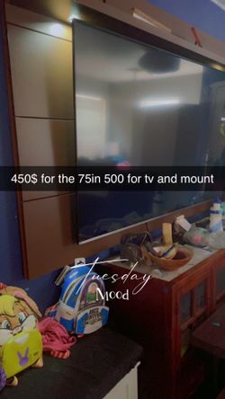 Tv and mount both together or apart together 500 apart 450
