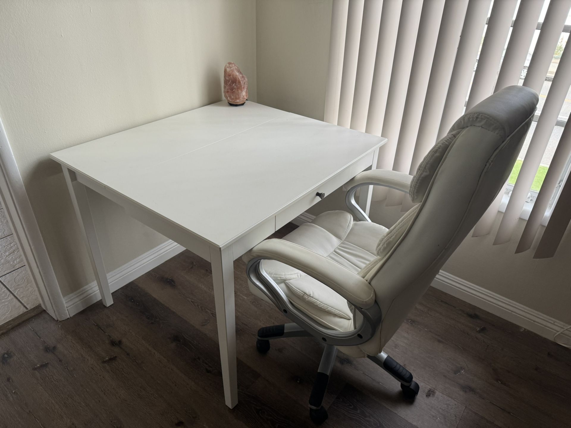 Desk and Comfy Office Chair for Sale – Perfect for Study or Work!