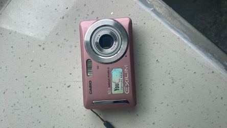 Casio Exilim EX-Z29 Digital Camera (Pink)