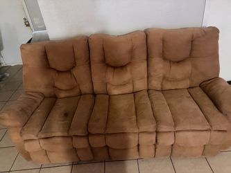Recliner couches