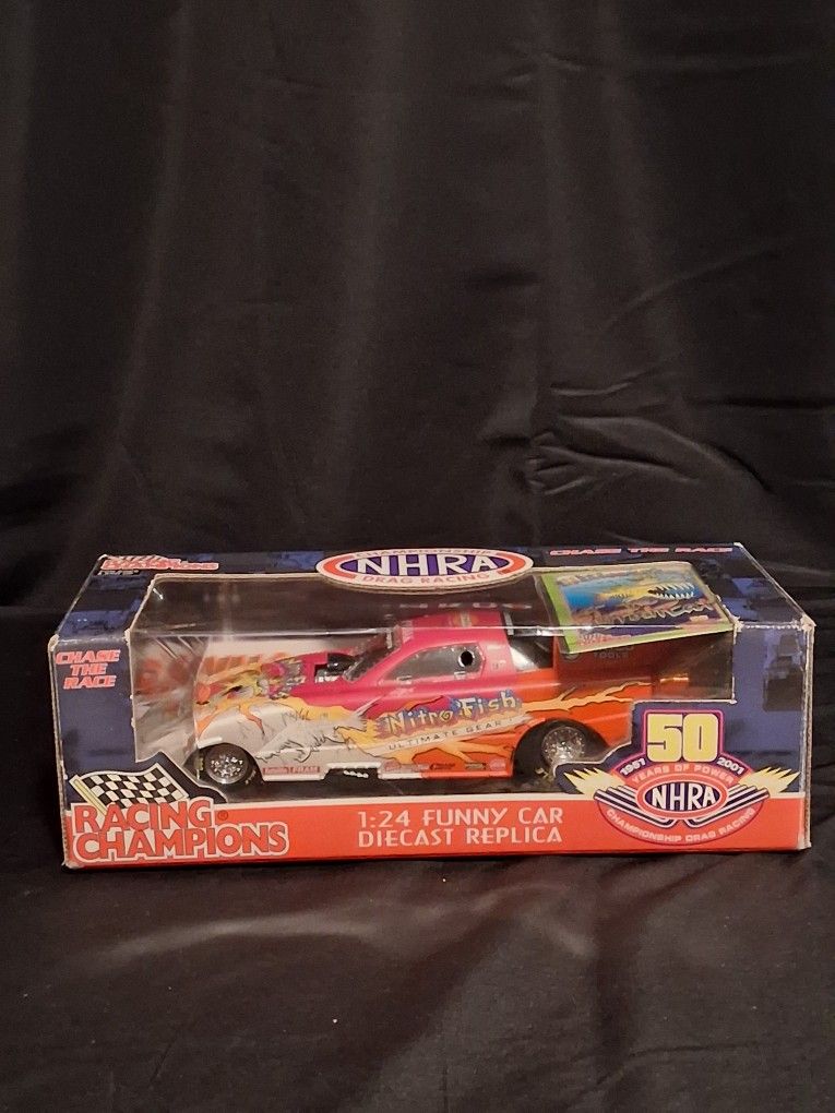 NHRA Nitro Fish Drag Car Diecast + Real Piranha Display
