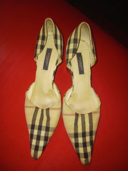Burberry London Nova Check D'Orsay Heels