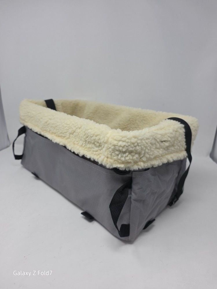 Pet Car Seat for Small Dogs & Cats, Soft Cushion with Double Seat Belts, Metal Frame with Safety Leash & Storage Pocket, Gray