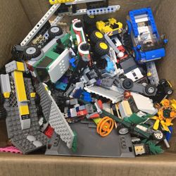 A 12.8lbs Bulk Lot Of Legos With Possible Sets