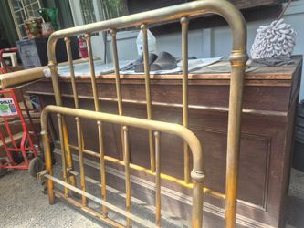 Full size vintage brass bed
