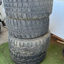 33x12.50R20LT -35x12.50R20LT  Tires** Read description **