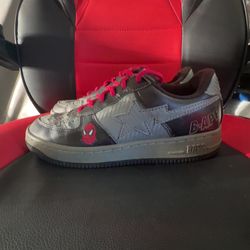 Size 7.5 Marvel comics spider man bapestas