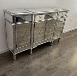 Mirror Piece Furniture